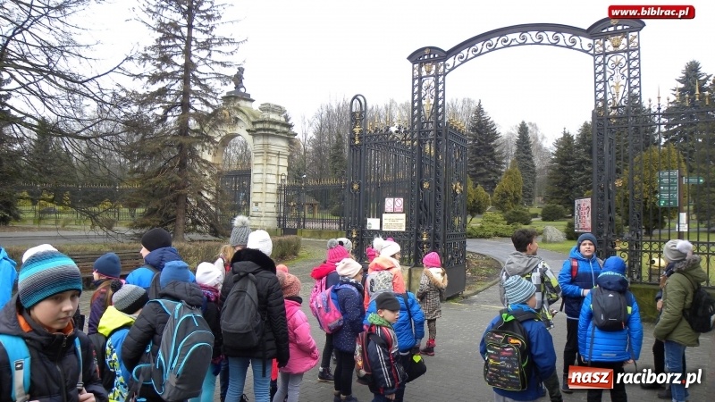 Zdjęcie w galerii na portalu naszraciborz.pl: Z wizytą w śląskim zoo – ferie z biblioteką wiadomości z regionu