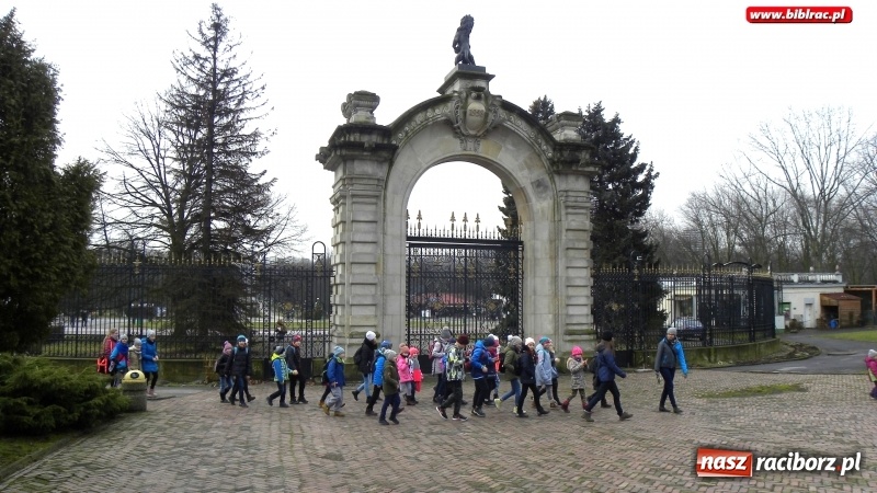 Zdjęcie w galerii na portalu naszraciborz.pl: Z wizytą w śląskim zoo – ferie z biblioteką wiadomości z regionu