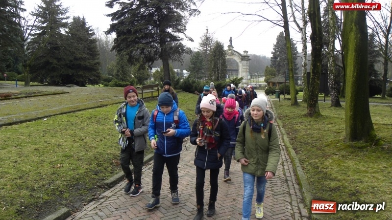 Zdjęcie w galerii na portalu naszraciborz.pl: Z wizytą w śląskim zoo – ferie z biblioteką wiadomości z regionu