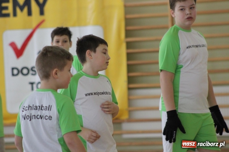 Zdjęcie w galerii na portalu naszraciborz.pl: Sparing schlagballistów Cyprzanowa i Wojnowic w Pietrowicach Wielkich wiadomości z regionu