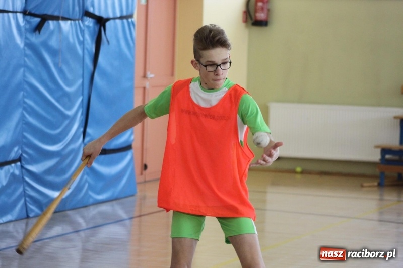 Zdjęcie w galerii na portalu naszraciborz.pl: Sparing schlagballistów Cyprzanowa i Wojnowic w Pietrowicach Wielkich wiadomości z regionu