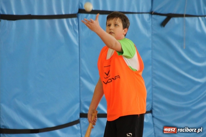 Zdjęcie w galerii na portalu naszraciborz.pl: Sparing schlagballistów Cyprzanowa i Wojnowic w Pietrowicach Wielkich wiadomości z regionu