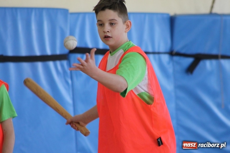 Zdjęcie w galerii na portalu naszraciborz.pl: Sparing schlagballistów Cyprzanowa i Wojnowic w Pietrowicach Wielkich wiadomości z regionu
