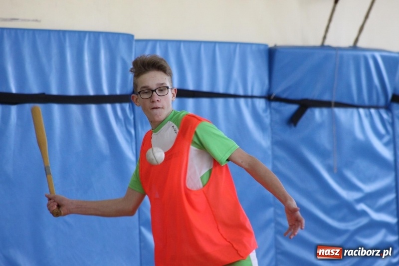 Zdjęcie w galerii na portalu naszraciborz.pl: Sparing schlagballistów Cyprzanowa i Wojnowic w Pietrowicach Wielkich wiadomości z regionu