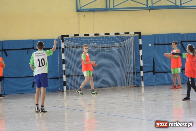 Zdjęcie w galerii na portalu naszraciborz.pl: Sparing schlagballistów Cyprzanowa i Wojnowic w Pietrowicach Wielkich wiadomości z regionu