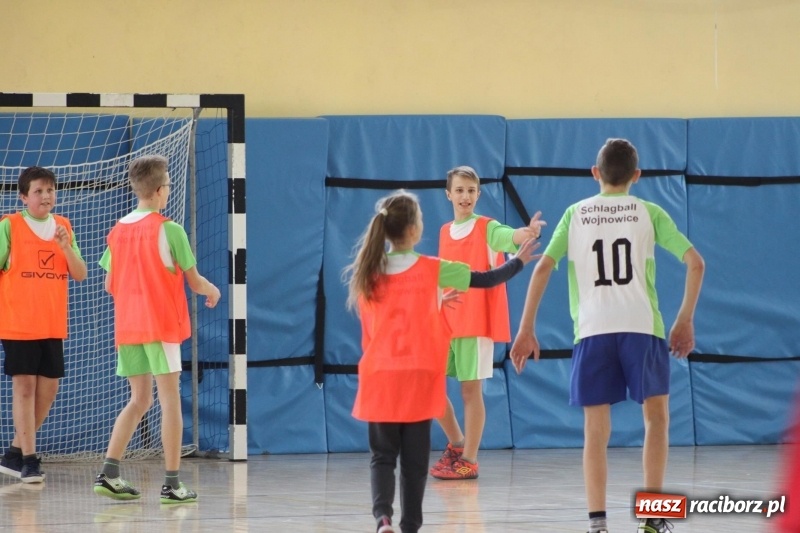 Zdjęcie w galerii na portalu naszraciborz.pl: Sparing schlagballistów Cyprzanowa i Wojnowic w Pietrowicach Wielkich wiadomości z regionu