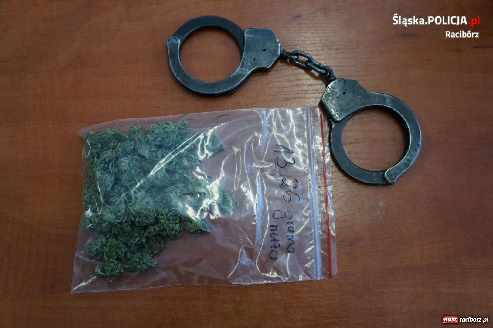 Zdjęcie w galerii na portalu naszraciborz.pl: Marihuanę ukrył w czapce. Wpadł podczas kontroli drogowej  wiadomości z regionu