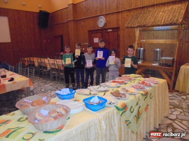 Zdjęcie w galerii na portalu naszraciborz.pl: Ferie zimowe ogniska TKKF Rafako wiadomości z regionu