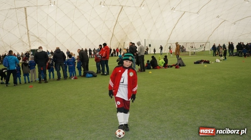 Zdjęcie w galerii na portalu naszraciborz.pl: Zespół żaków LKS Tworków na Oshee Cup 2018 w Krakowie wiadomości z regionu
