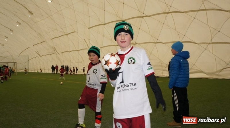 Zdjęcie w galerii na portalu naszraciborz.pl: Zespół żaków LKS Tworków na Oshee Cup 2018 w Krakowie wiadomości z regionu