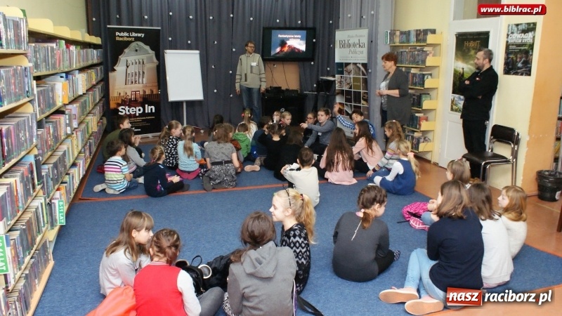 Zdjęcie w galerii na portalu naszraciborz.pl: Ferie w bibliotece z mitologią grecką wiadomości z regionu