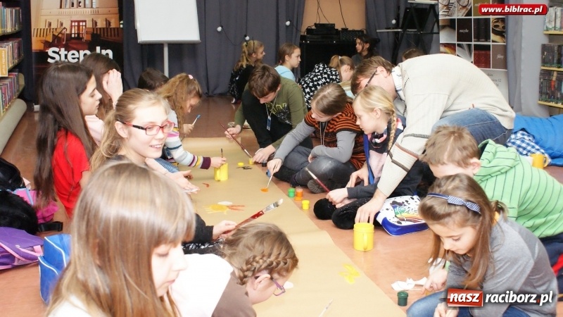Zdjęcie w galerii na portalu naszraciborz.pl: Ferie w bibliotece z mitologią grecką wiadomości z regionu
