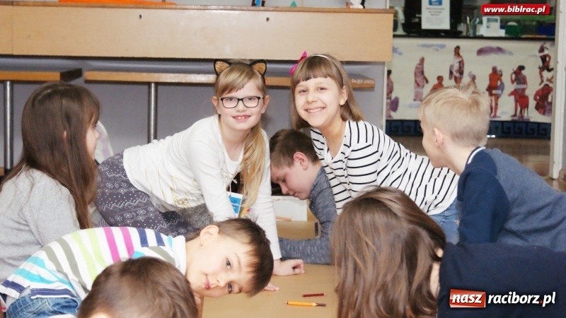 Zdjęcie w galerii na portalu naszraciborz.pl: Ferie w bibliotece z mitologią grecką wiadomości z regionu