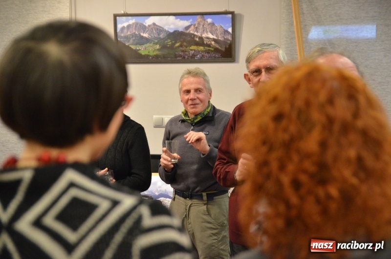 Zdjęcie w galerii na portalu naszraciborz.pl: Wystawa zdjęć Marka Rapnickiego w galerii Obok wiadomości z regionu