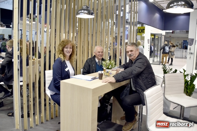 Zdjęcie w galerii na portalu naszraciborz.pl: Europejskie wojaże Eko-Okien, czyli podsumowanie styczniowych targów wiadomości z regionu