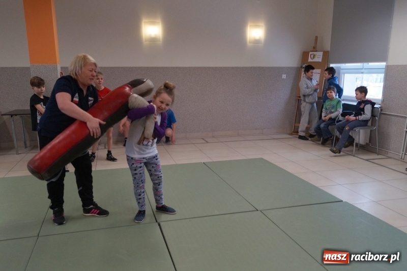 Zdjęcie w galerii na portalu naszraciborz.pl: Zapasy jak sumo w ferie w Nędzy wiadomości z regionu