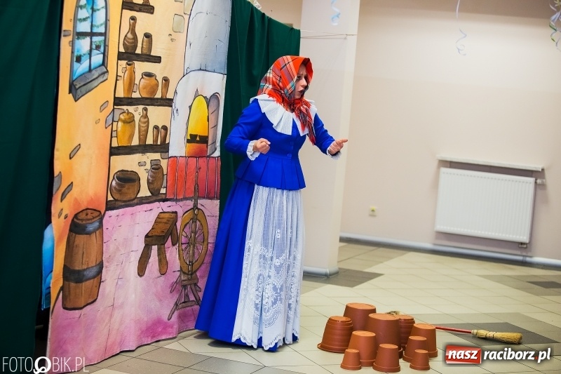 Zdjęcie w galerii na portalu naszraciborz.pl: Kolorowy bal karnawałowy w Pietrowicach Wielkich wiadomości z regionu