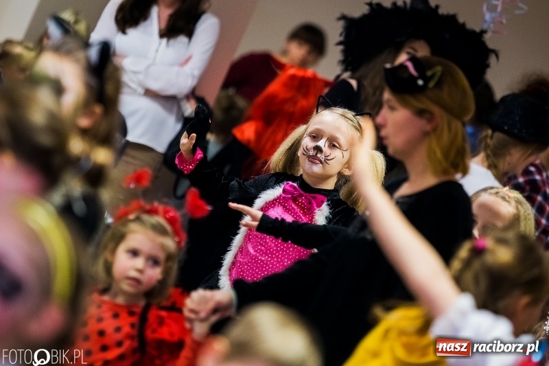 Zdjęcie w galerii na portalu naszraciborz.pl: Kolorowy bal karnawałowy w Pietrowicach Wielkich wiadomości z regionu