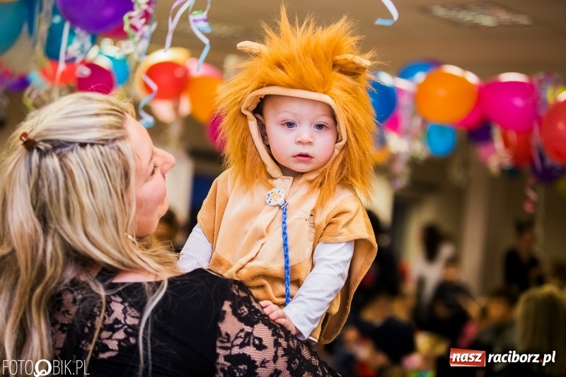 Zdjęcie w galerii na portalu naszraciborz.pl: Kolorowy bal karnawałowy w Pietrowicach Wielkich wiadomości z regionu