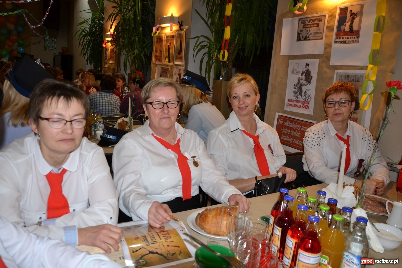 Zdjęcie w galerii na portalu naszraciborz.pl: Im więcej pączków, tym więcej szczęścia, czyli babski comber w Tworkowie  wiadomości z regionu