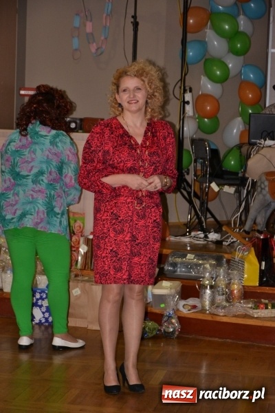 Zdjęcie w galerii na portalu naszraciborz.pl: Im więcej pączków, tym więcej szczęścia, czyli babski comber w Tworkowie  wiadomości z regionu