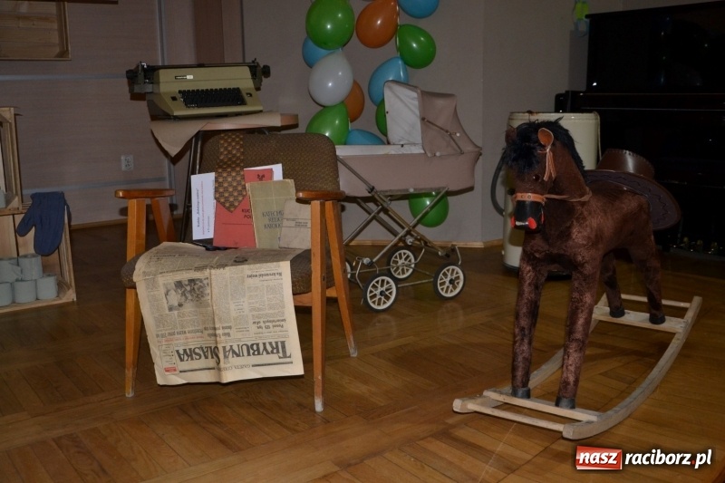 Zdjęcie w galerii na portalu naszraciborz.pl: Im więcej pączków, tym więcej szczęścia, czyli babski comber w Tworkowie  wiadomości z regionu