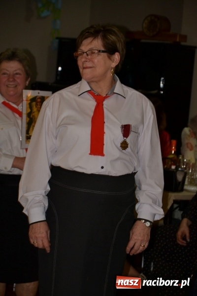 Zdjęcie w galerii na portalu naszraciborz.pl: Im więcej pączków, tym więcej szczęścia, czyli babski comber w Tworkowie  wiadomości z regionu