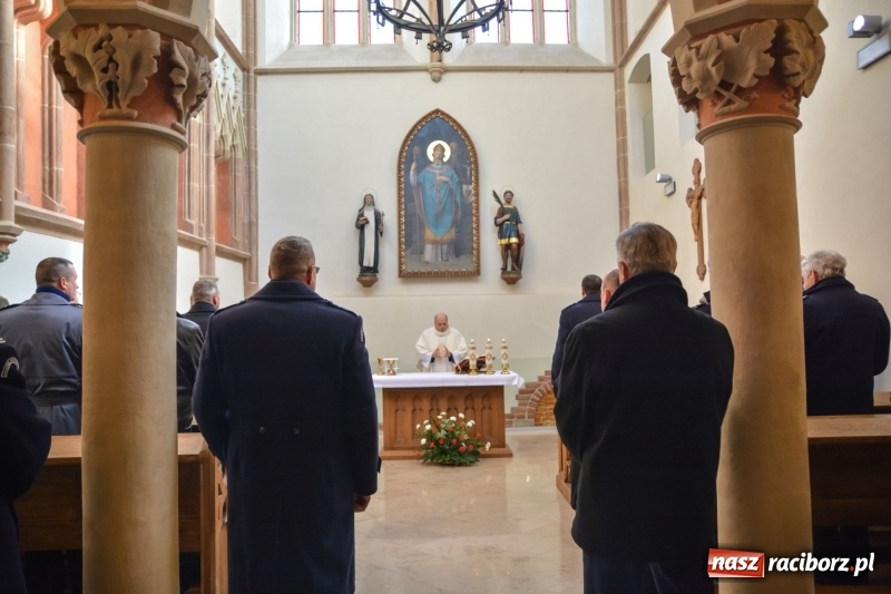 Zdjęcie w galerii na portalu naszraciborz.pl: Śląska Służba Więzienna świętuje na zamku w Raciborzu  wiadomości z regionu