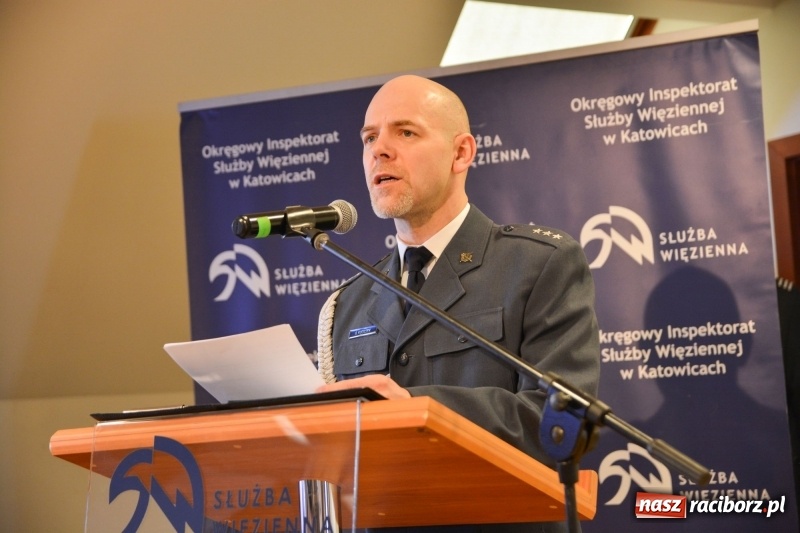 Zdjęcie w galerii na portalu naszraciborz.pl: Śląska Służba Więzienna świętuje na zamku w Raciborzu  wiadomości z regionu