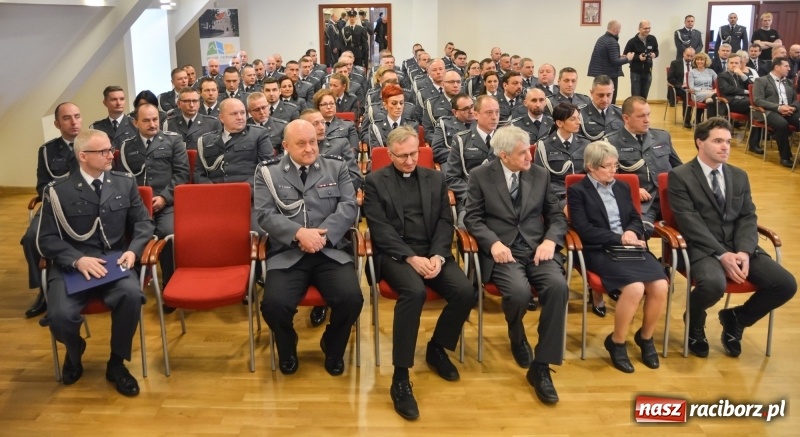 Zdjęcie w galerii na portalu naszraciborz.pl: Śląska Służba Więzienna świętuje na zamku w Raciborzu  wiadomości z regionu