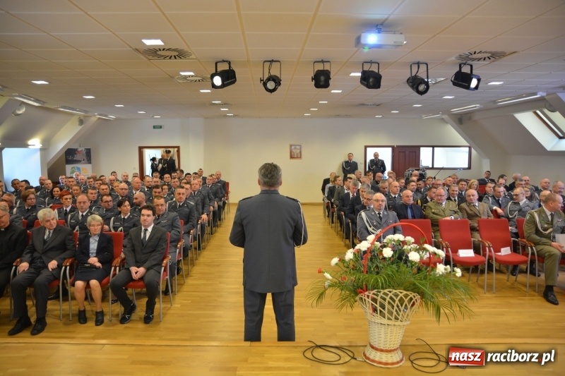 Zdjęcie w galerii na portalu naszraciborz.pl: Śląska Służba Więzienna świętuje na zamku w Raciborzu  wiadomości z regionu