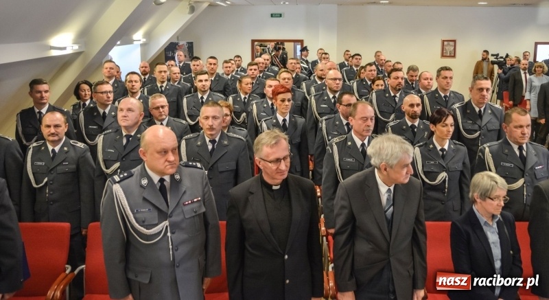 Zdjęcie w galerii na portalu naszraciborz.pl: Śląska Służba Więzienna świętuje na zamku w Raciborzu  wiadomości z regionu