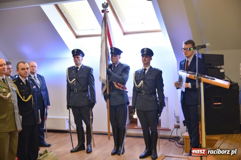 Zdjęcie w galerii na portalu naszraciborz.pl: Śląska Służba Więzienna świętuje na zamku w Raciborzu  wiadomości z regionu