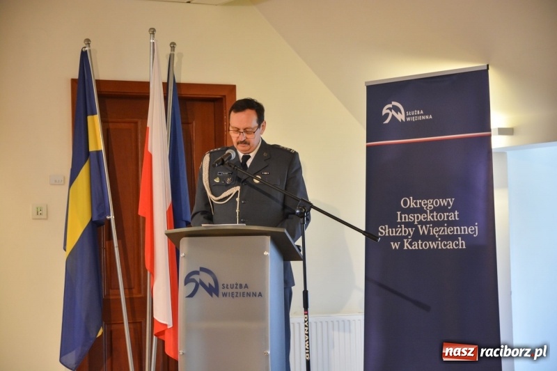 Zdjęcie w galerii na portalu naszraciborz.pl: Śląska Służba Więzienna świętuje na zamku w Raciborzu  wiadomości z regionu