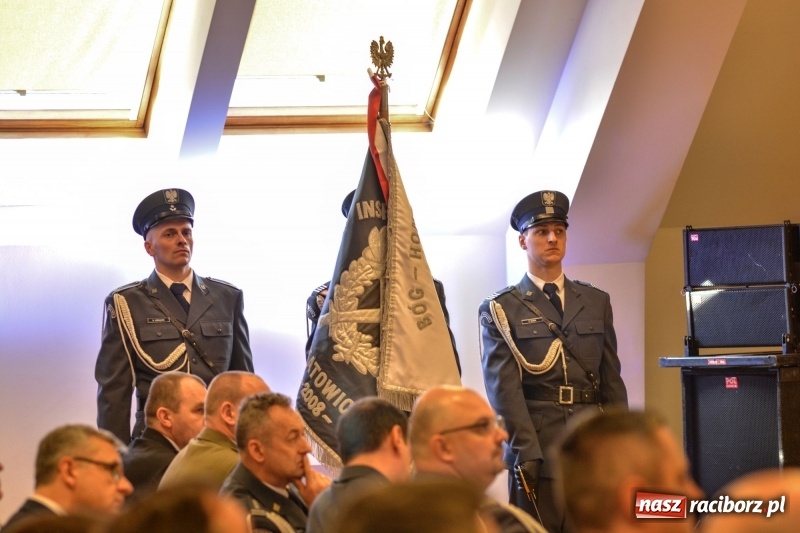 Zdjęcie w galerii na portalu naszraciborz.pl: Śląska Służba Więzienna świętuje na zamku w Raciborzu  wiadomości z regionu