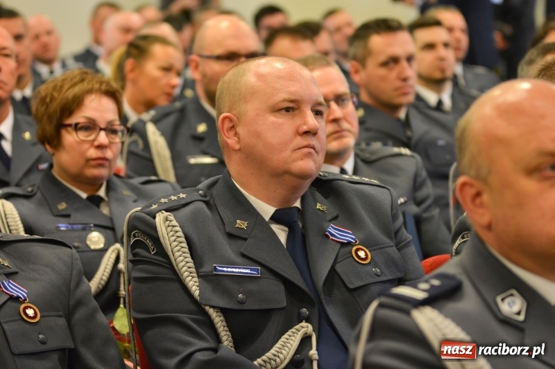 Zdjęcie w galerii na portalu naszraciborz.pl: Śląska Służba Więzienna świętuje na zamku w Raciborzu  wiadomości z regionu