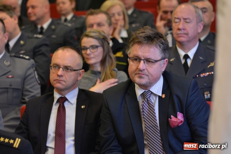 Zdjęcie w galerii na portalu naszraciborz.pl: Śląska Służba Więzienna świętuje na zamku w Raciborzu  wiadomości z regionu