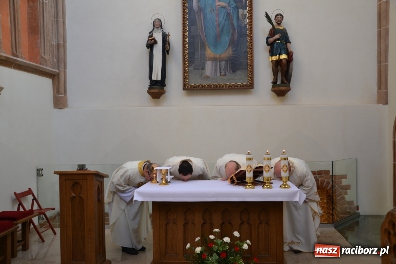 Zdjęcie w galerii na portalu naszraciborz.pl: Śląska Służba Więzienna świętuje na zamku w Raciborzu  wiadomości z regionu