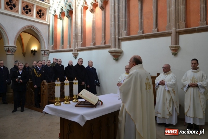 Zdjęcie w galerii na portalu naszraciborz.pl: Śląska Służba Więzienna świętuje na zamku w Raciborzu  wiadomości z regionu