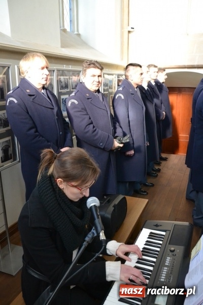 Zdjęcie w galerii na portalu naszraciborz.pl: Śląska Służba Więzienna świętuje na zamku w Raciborzu  wiadomości z regionu