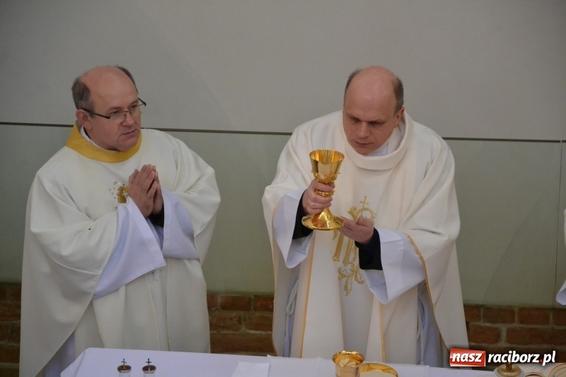 Zdjęcie w galerii na portalu naszraciborz.pl: Śląska Służba Więzienna świętuje na zamku w Raciborzu  wiadomości z regionu