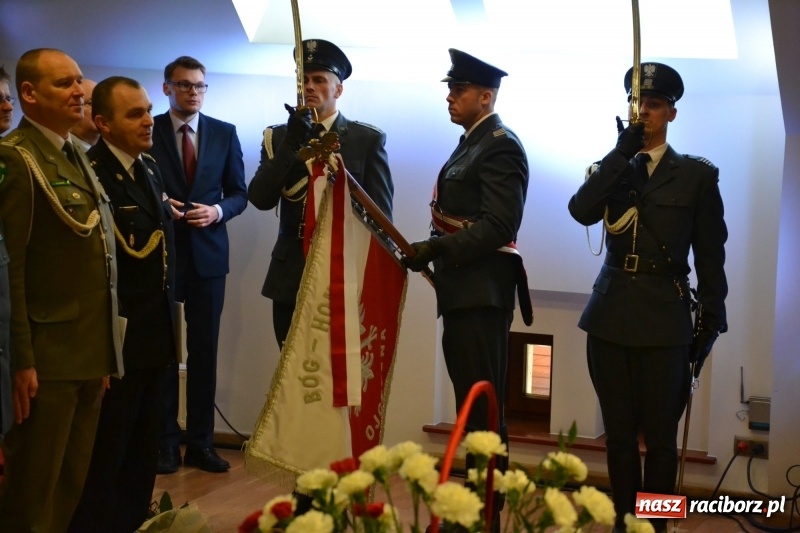 Zdjęcie w galerii na portalu naszraciborz.pl: Śląska Służba Więzienna świętuje na zamku w Raciborzu  wiadomości z regionu