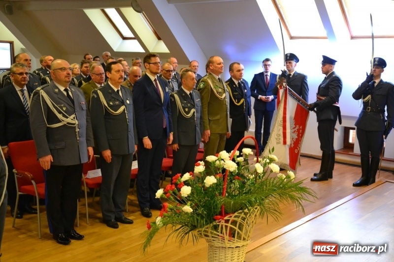 Zdjęcie w galerii na portalu naszraciborz.pl: Śląska Służba Więzienna świętuje na zamku w Raciborzu  wiadomości z regionu