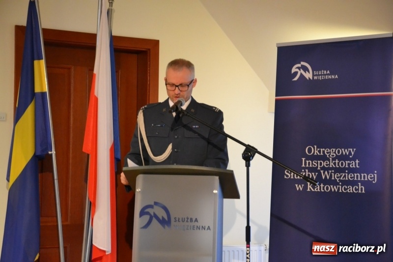 Zdjęcie w galerii na portalu naszraciborz.pl: Śląska Służba Więzienna świętuje na zamku w Raciborzu  wiadomości z regionu