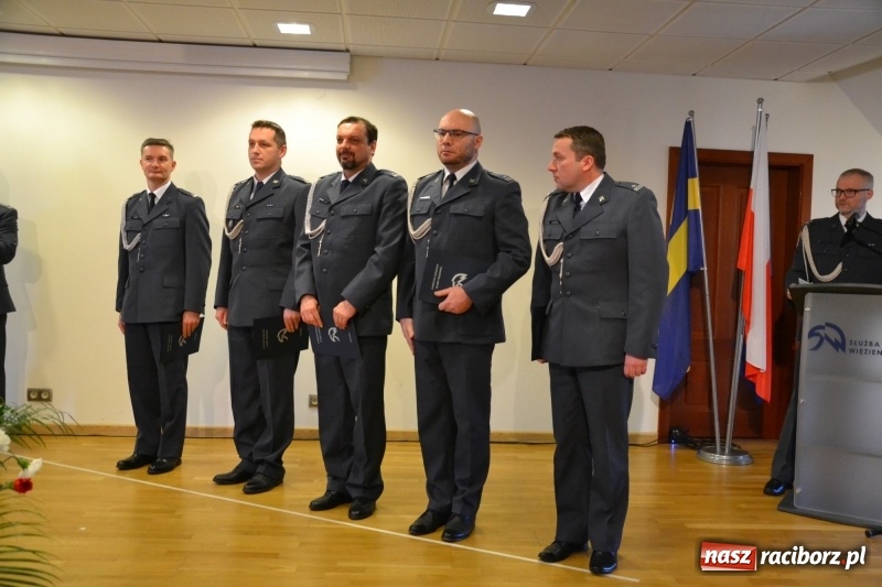 Zdjęcie w galerii na portalu naszraciborz.pl: Śląska Służba Więzienna świętuje na zamku w Raciborzu  wiadomości z regionu