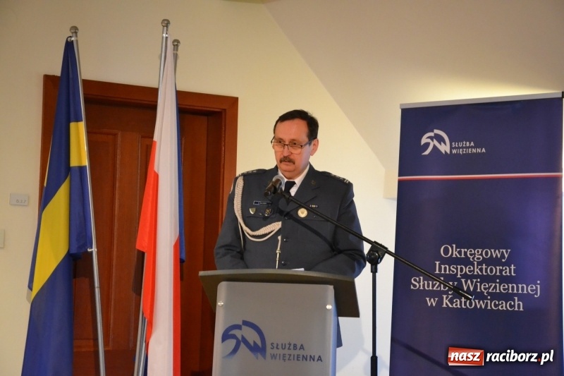 Zdjęcie w galerii na portalu naszraciborz.pl: Śląska Służba Więzienna świętuje na zamku w Raciborzu  wiadomości z regionu