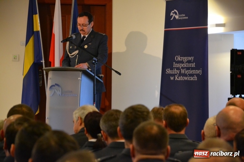 Zdjęcie w galerii na portalu naszraciborz.pl: Śląska Służba Więzienna świętuje na zamku w Raciborzu  wiadomości z regionu