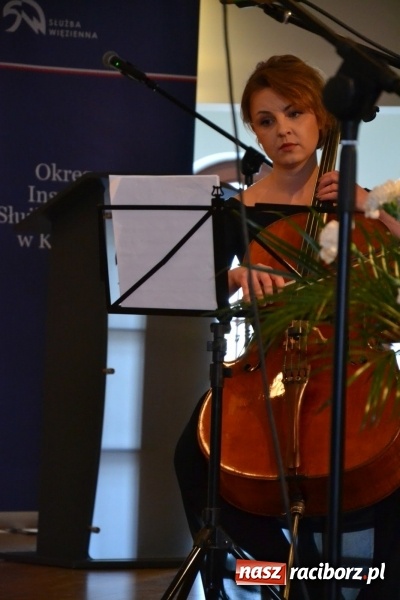 Zdjęcie w galerii na portalu naszraciborz.pl: Śląska Służba Więzienna świętuje na zamku w Raciborzu  wiadomości z regionu