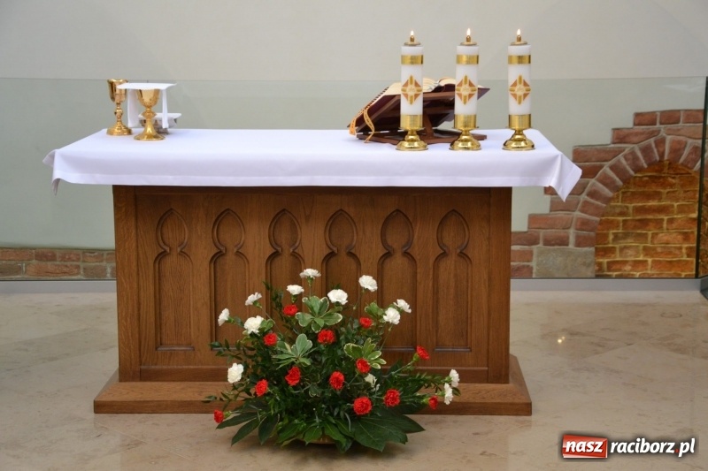 Zdjęcie w galerii na portalu naszraciborz.pl: Śląska Służba Więzienna świętuje na zamku w Raciborzu  wiadomości z regionu