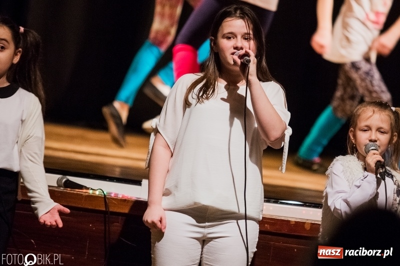 Zdjęcie w galerii na portalu naszraciborz.pl: Finał warsztatów artystycznych w Młodzieżowym Domu Kultury wiadomości z regionu